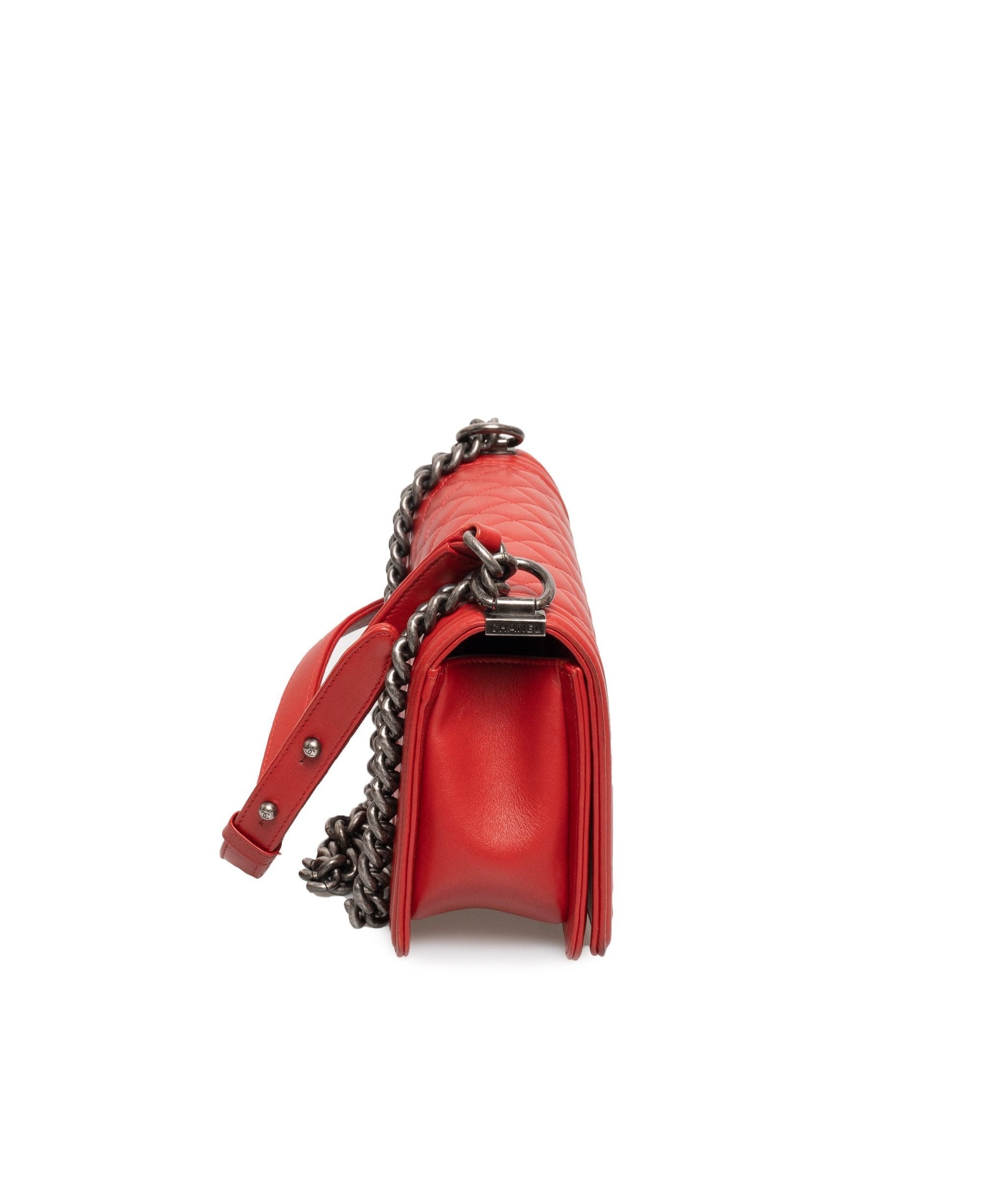 Chanel Red New Medium Boy Bag - ADL1302 - Cap N Wrap