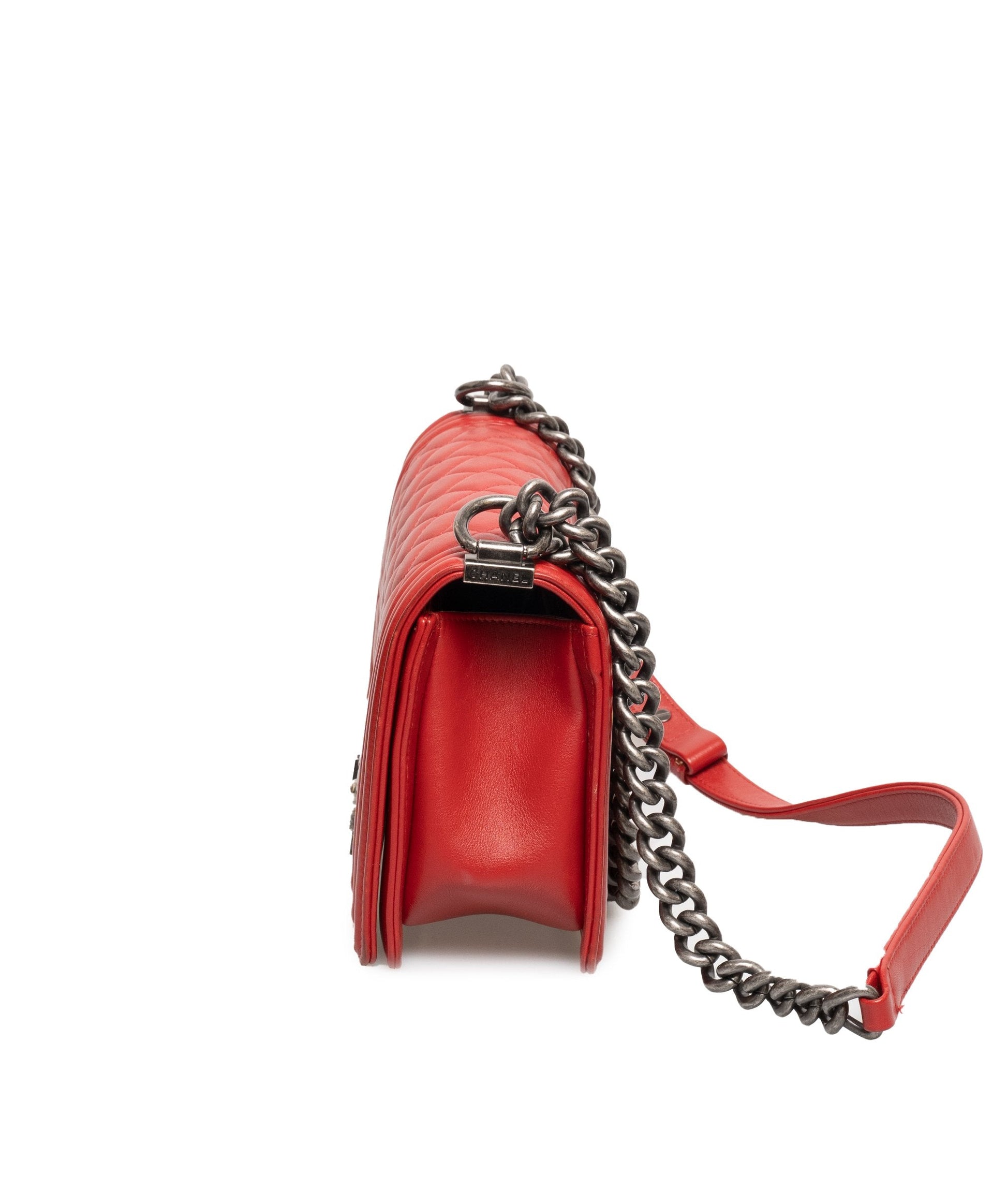 Chanel Red New Medium Boy Bag - ADL1302 - Cap N Wrap